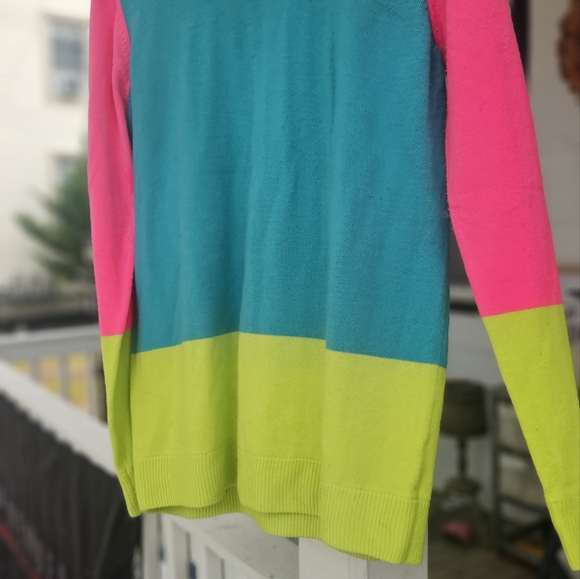 EUC SizeL Color-blocked ALLEN B knitted sweater by Allen Schwartz - Picture 2 of 8